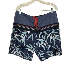 Quiksilver Men's Boardshorts Red White Blue Floral Size 34
